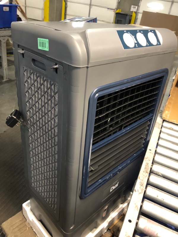 Photo 2 of ***ITEM TESTED FOR POWER, UNABLE TO TEST FURTHER***
Dial Manufacturing 5300-CFM 3-Speed Indoor/Outdoor Portable Evaporative Cooler for 1650-sq ft (Motor Included)
Item #1093193 |

Model #81070