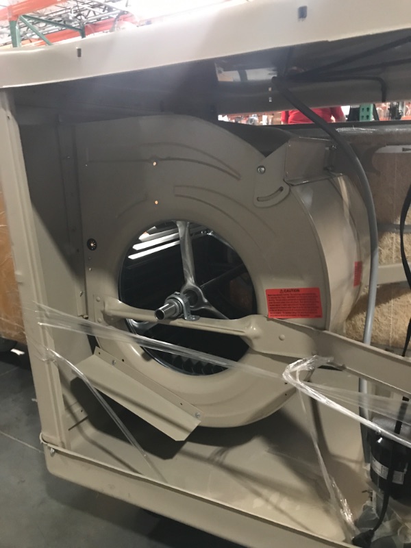 Photo 10 of **FOR PARTS**(READ NOTES)
4600 CFM Side-Draft Wall/Roof Evaporative Cooler for 1700 sq. ft. (Motor Not Included)
186
