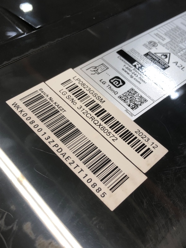 Photo 3 of **PARTS ONLY**NON REFUNDABLE**DOESN'T COOL**
8,000 BTU (SACC) / 12,000 BTU (ASHRAE) Smart Wi-Fi Enabled Portable Air Conditioner
