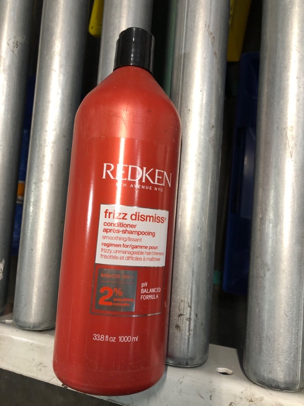 Photo 3 of ***NON REFUNDABLE***Redken Frizz Dismiss Conditioner | Weightless Frizz Control | Anti Frizz | Moisturize and Smooth | Provides Soft, Silky Hair | For Frizzy Hair | Sulfate-Free 33.8 Fl Oz (Pack of 1)