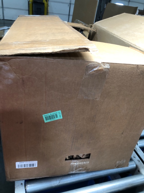 Photo 3 of **APPEARS UNUSED**
Cimarron® Pedestal bathroom sink