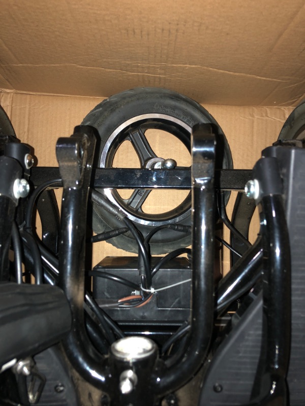 Photo 4 of **NEEDS REPAIR, DOES NOT CURRENTLY WORK** MotoTec Folding Mobility Electric Trike 48v 700w Dual Motor Lithium Black