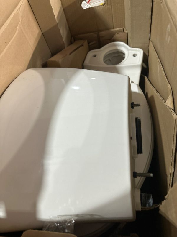 Photo 2 of ***MISSING PARTS - SEE COMMENTS***
Reliant 2-piece 1.28 GPF Single Flush Elongated Toilet in White Seat Included