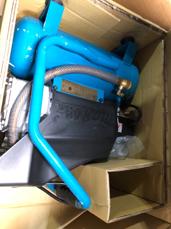 Photo 2 of **NON-REFUNDABLE, PARTS ONLY** Makita MAC700 2.0 HP* Big Bore™ Air Compressor MAC700 air compressor