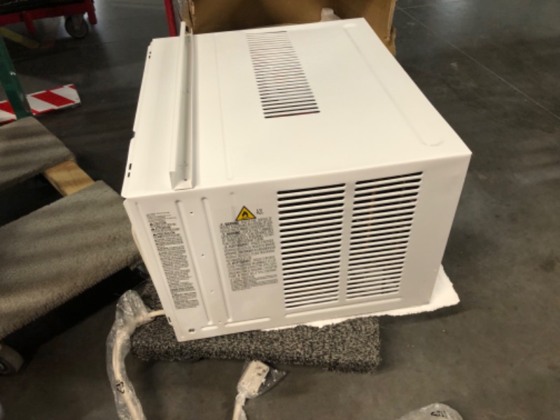 Photo 3 of ***DAMAGED - BENT - NO PACKAGING - LIKELY MISSING PARTS - SEE PICTURES***
LG LW1224RD 12,000 Window Air Conditioner, 115V, 550 Sq.Ft. (22' x 25' Room Size)