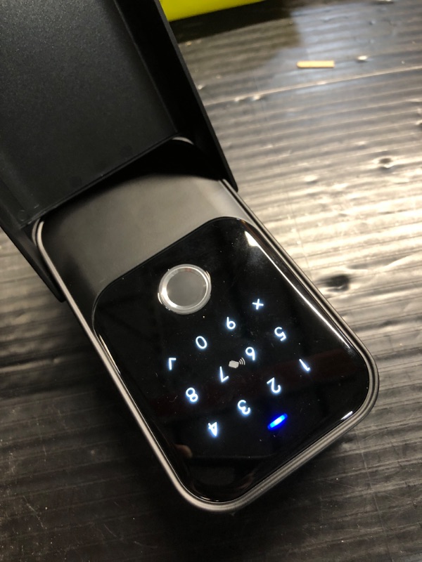 Photo 2 of [2024 Newest]Smart Lock Box,CATCHFACE Key Lock Box Wireless Smart Key Lockbox Electronic Lock Box App,Share eKey Smart key lock Box Wall Mount and Door Handle Airbnb Realtor Office Home Warehouse