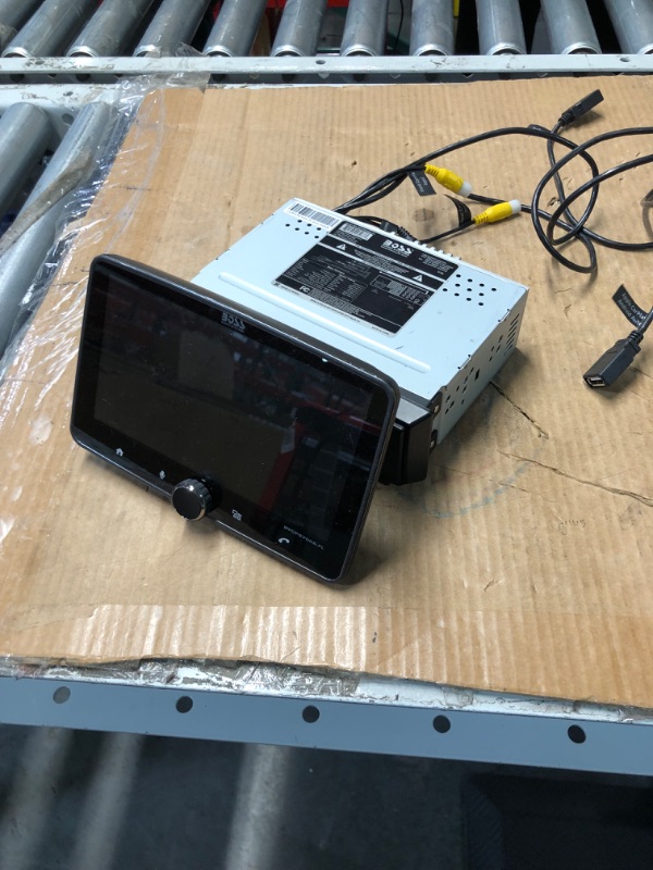 Photo 1 of ***UNABLE TO TEST FOR FUNCTION. MAY BE MISSING PARTS. NO PACKAGING OR INSTRUCTIONS***
BOSS Audio Systems BVCP9700A- FL Car Stereo - Apple CarPlay, Android Auto, Single Din, 7 Inch Touchscreen, Bluetooth, No CD DVD Player, AM/FM Radio Receiver
