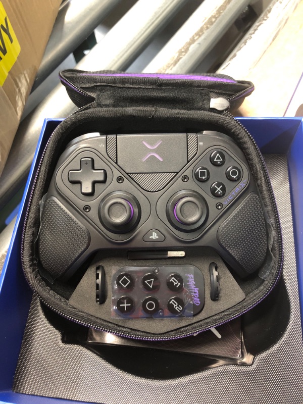 Photo 3 of **PARTS ONLY NON REFUNDABLE**READ NOTES**
Victrix Pro BFG Wireless Controller for PS5, PS4, and PC, Sony 3D Audio, Modular Buttons/Clutch Triggers/Joystick