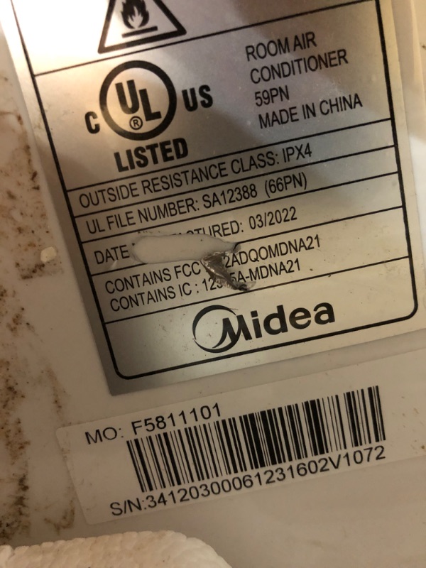 Photo 1 of (UNABLE TO TEST MISSING POWER CORD)
Midea 12000 BTU Smart Inverter Air Conditioner Window Unit with Heat and Dehumidifier – Cools up to 550 Sq. Ft., Energy Star Rated, Quiet Operation, Electronic Controls, Remote Control, White 12,000 BTU