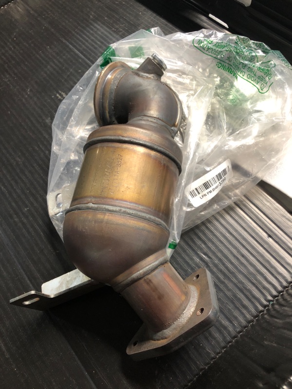 Photo 1 of ***PARTIAL SET / MISSING PEICES***
Catalytic Converter Front Stainless Steel Replacement For Cruze 1.4L 2011-2016, Sonic 2012-2017, Trax 2015-2016, Encore 2013-2016 Replace 16659 (EPA Compliant)
