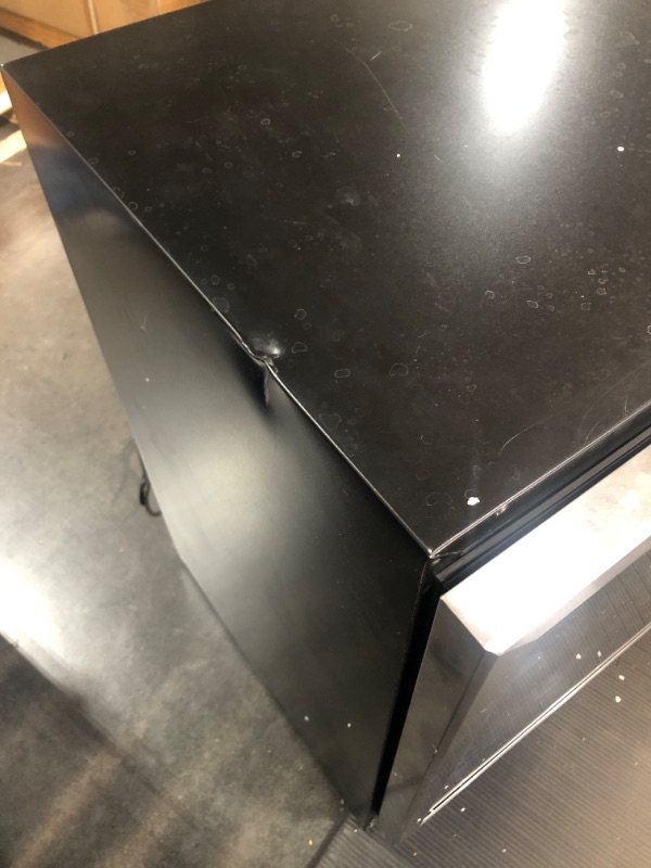 Photo 3 of ***NON-REFUNDABLE - DAMAGED - DENTED - SEE PICTURES - NO PACKAGING - POWERS ON - UNABLE TO TEST FURTHER***
24 Inch Beverage Cooler Beer Fridge Cooler 150 Can Drinks Fridge Beverage Refrigerator Drink Cooler Beer Refrigerator