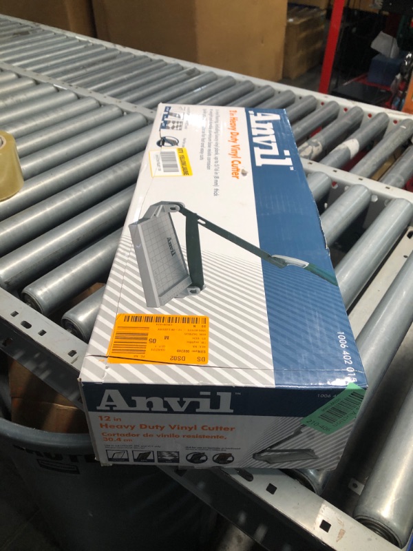 Photo 2 of ***USED***
Anvil 12 in. Luxury Vinyl Tile (LVT) Cutter
