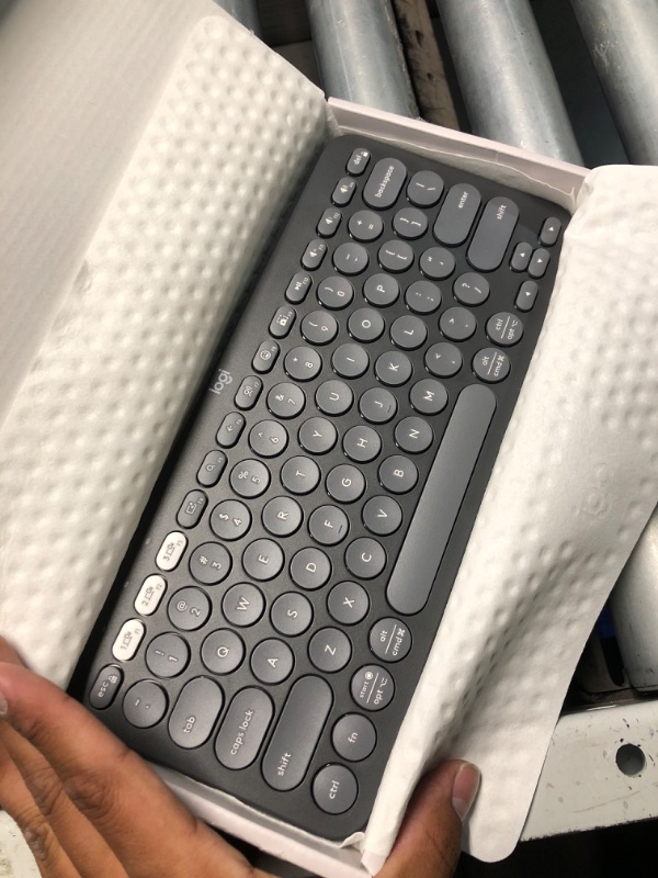 Photo 2 of *** LOOKS NEW*** Pebble Keys 2 Slim TKL Wireless Scissor Keyboard for Windows, macOS, iPadOS, Chrome