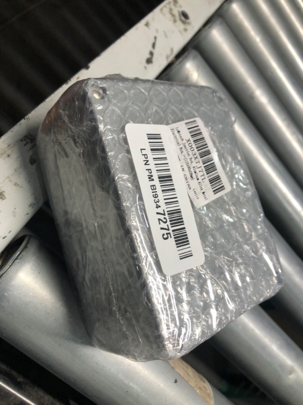 Photo 2 of ***FACTORY SEALED*** LeMotech Junction Box, Aluminum Alloy Metal Electrical Box, IP67 Waterproof Dustproof Project Box, Outdoor Universal Enclosure, Grey 4.5x3.5x2.2in (115x90x58mm)