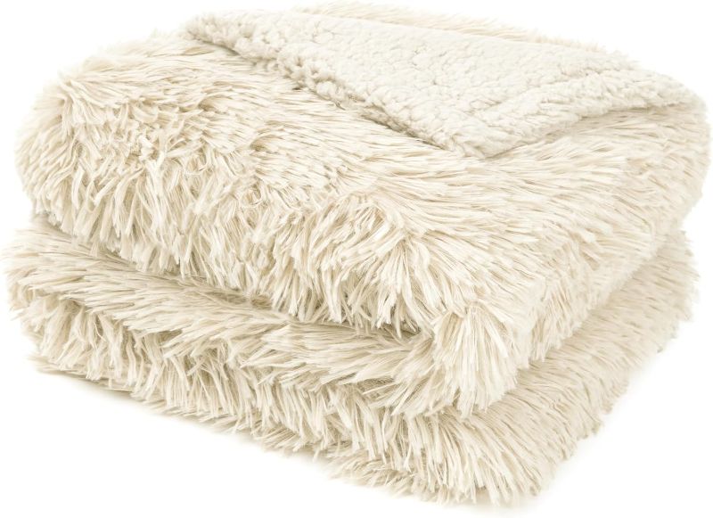 Photo 1 of ***PHOTO FOR REFERENCE / BRAND UNKNOWN***
PAVILIA Cream Beige Fluffy Throw Blanket for Couch, Twin Bed, Fuzzy Blanket for Women Men, Furry Plush Warm Blanket Bed Sofa, Super Soft Thick Faux Fur Sherpa Blanket Throw, 60x80