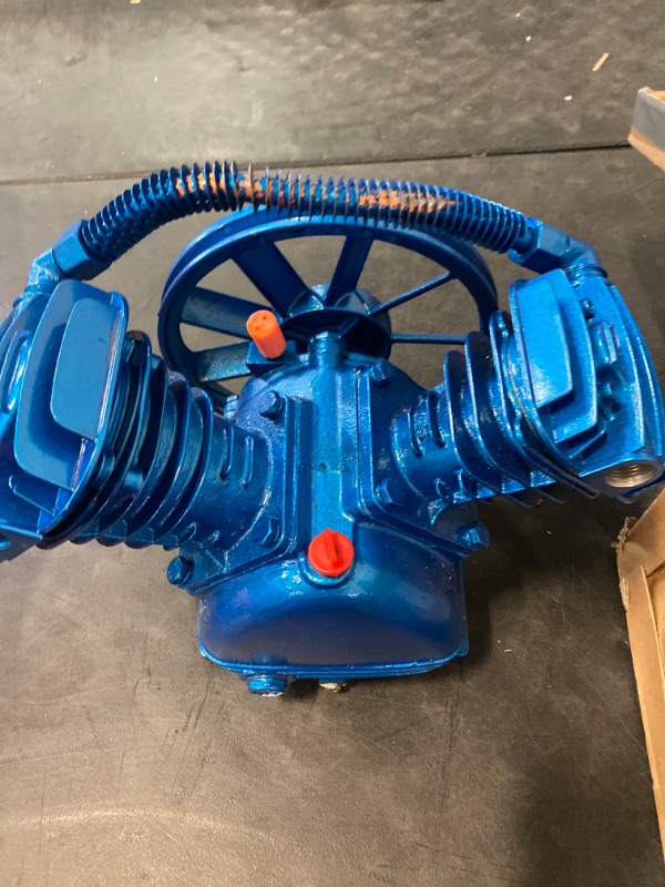 Photo 2 of 3HP/5.5HP Air Compressor Pump Replacement 115PSI V-Type Twin Cylinder Air Compressor Pump Head Blue Single Stage 3HP 2 Piston V Style Twin Cylinder Air Compressor Electric Motor Pump (3HP V-0.25/8)