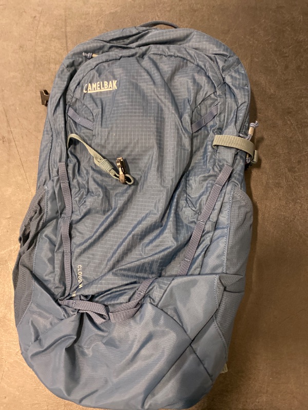 Photo 2 of Cloud Walker 18 Hiking Hydration Pack - 85 oz