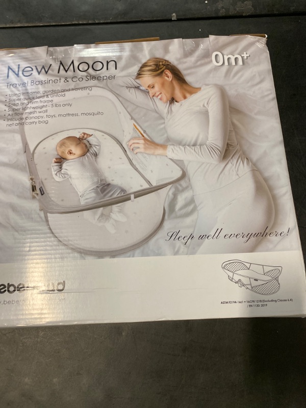 Photo 3 of Newmoon Portable Travel Bassinet