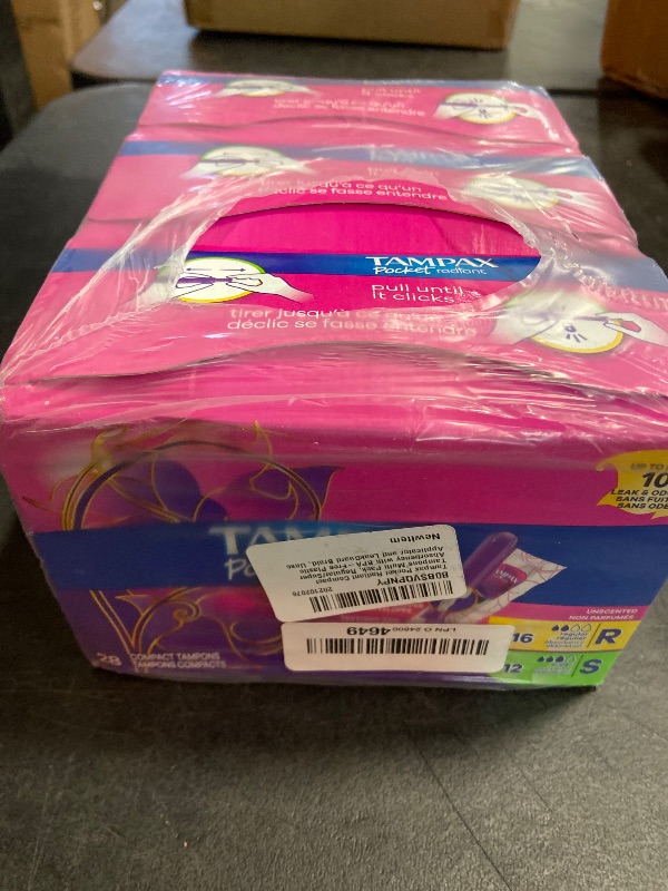 Photo 2 of Tampax Pocket Radiant Duo Pack, Regular/Super, Unscented, 28 Ct pack of 3