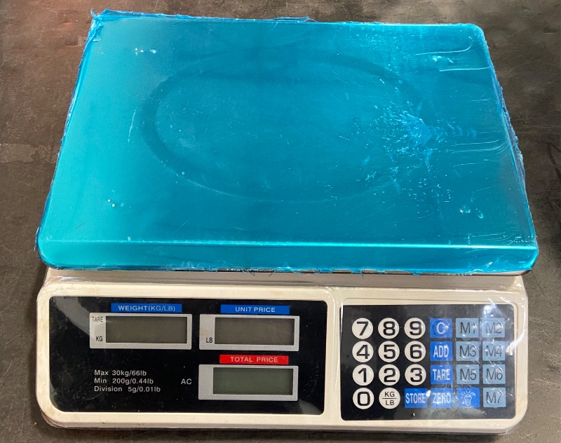 Photo 2 of Safstar Electronic Price Computing Scale LCD Digital Commercial Food Meat Weighting Scale 66 Ib Capacity