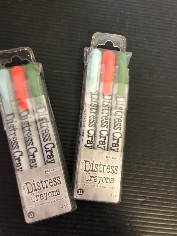 Photo 2 of 2pack Tim Holtz - Ranger DISTRSS CRAYON SET SET 11