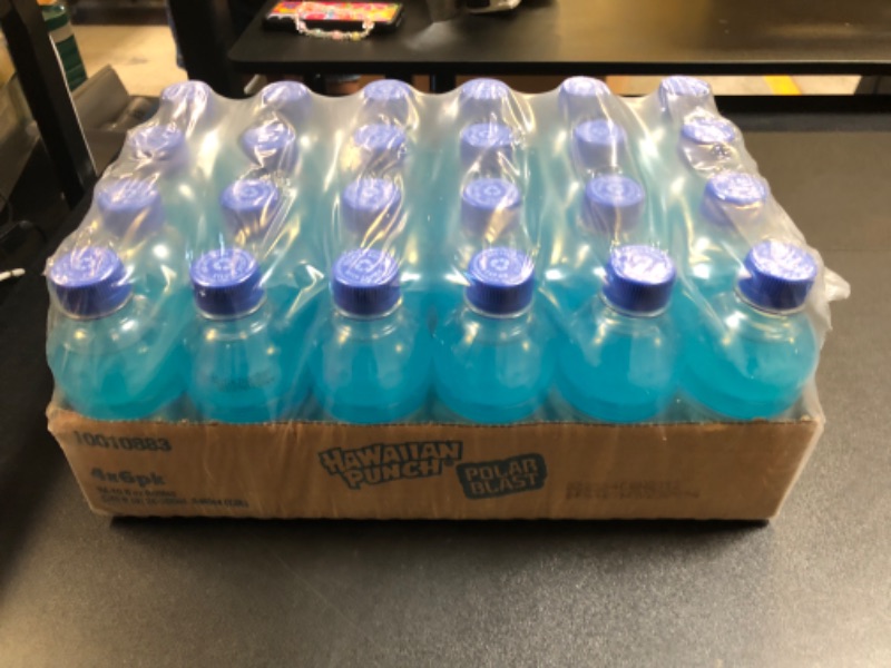 Photo 3 of (24 Bottles) Hawaiian Punch Polar Blast 10 Fl Oz (23NOV24)
