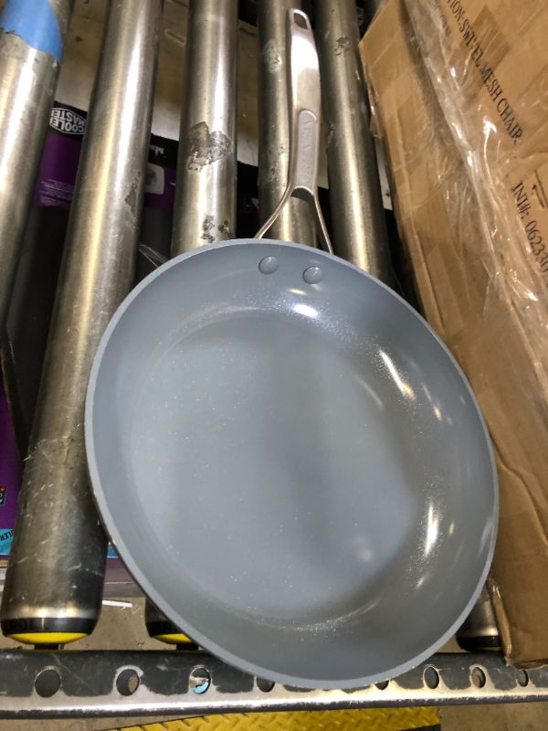 Photo 1 of 10inch pan