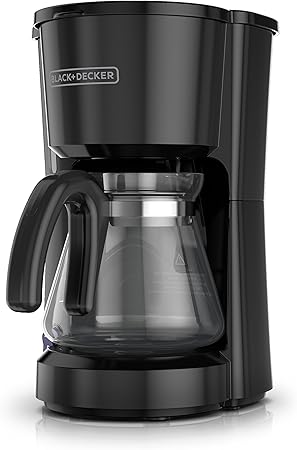 Photo 1 of BLACK + DECKER 5 CUP COFFEE MAKER MODEL CM0700BZ