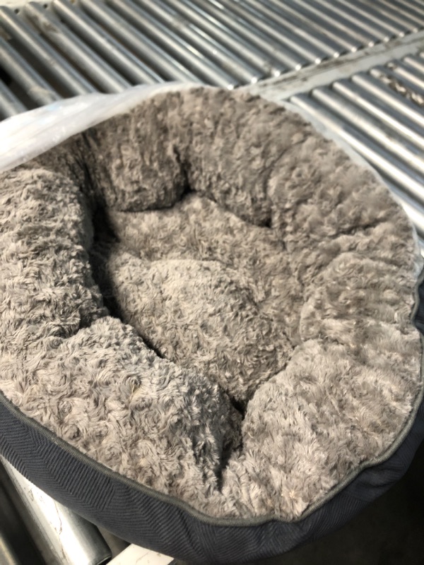 Photo 2 of (see all images)perpets Orthopedic Dog Bed Comfortable Donut Cuddler Round Dog Bed Ultra Soft Washable