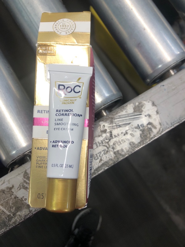 Photo 2 of Retinol Correxion Line Smoothing Eye Cream