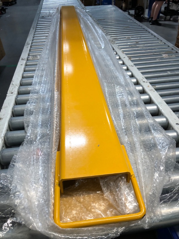 Photo 4 of [SMALL SCRATCHES ] VEVOR Forklift Extensions.  Pair Forklift Extensions for Forklift Truck, Yellow