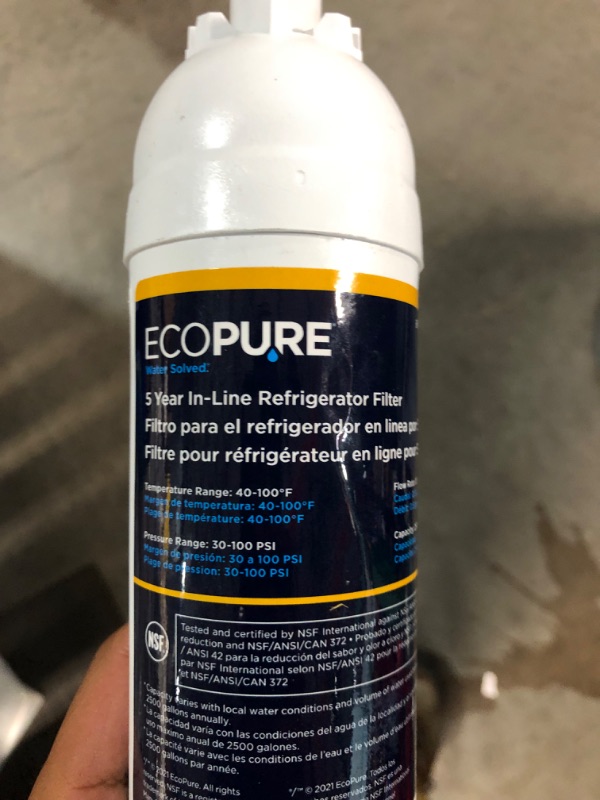 Photo 3 of [SCREW ATTACHMENTS MISSING] EcoPure EPINL30 5 Year in-Line Refrigerator Filter-Universal Includes Both 1/4" Compression and Push to Connect Fittings , White