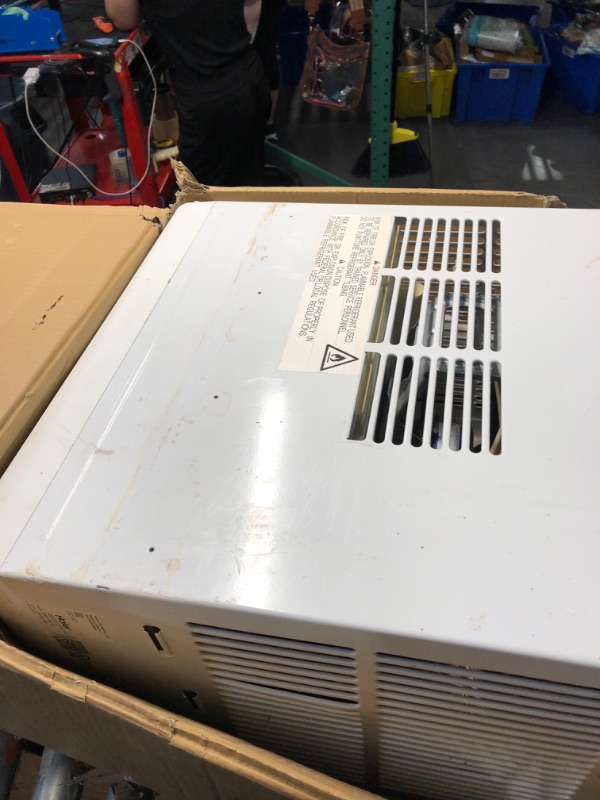 Photo 7 of **MINOR SCRATCHES ON ITEM**
GE Window Air Conditioner 8000 BTU, Wi-Fi Enabled, Energy-Efficient Cooling for Medium Rooms, 8K BTU Window AC Unit with Easy Install Kit, Control Using Remote or Smartphone App 8000 BTU White