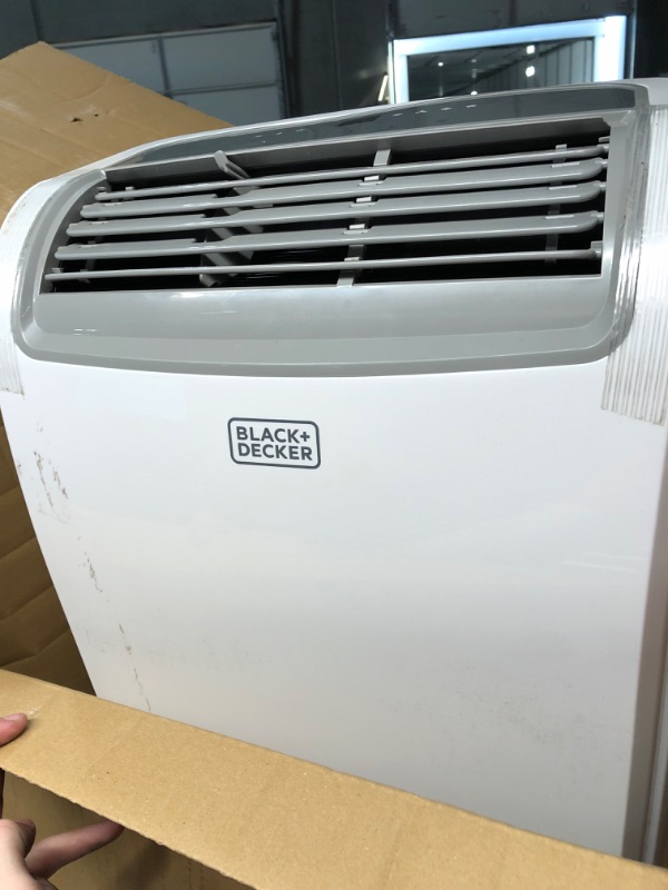 Photo 3 of 
BLACK+DECKER 7,700 BTU DOE (14,000 BTU ASHRAE) Portable Air Conditioner with Heat and Remote Control, White