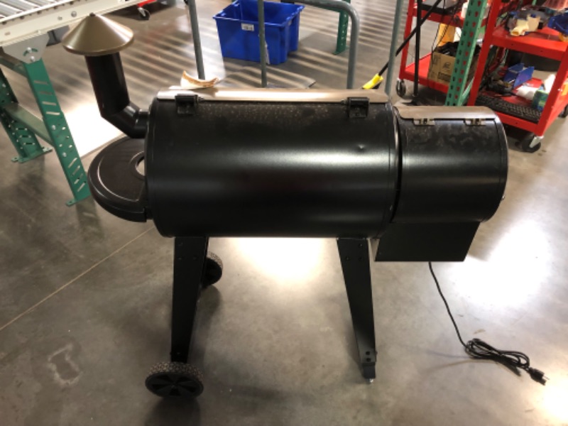 Photo 10 of ***USED - DAMAGED - UNTESTED - SEE COMMENTS***
Z GRILLS ZPG-450A 2023 Upgrade Wood Pellet Grill & Smoker 6 in 1 BBQ Grill Auto Temperature Control, 450 Sq in Bronze