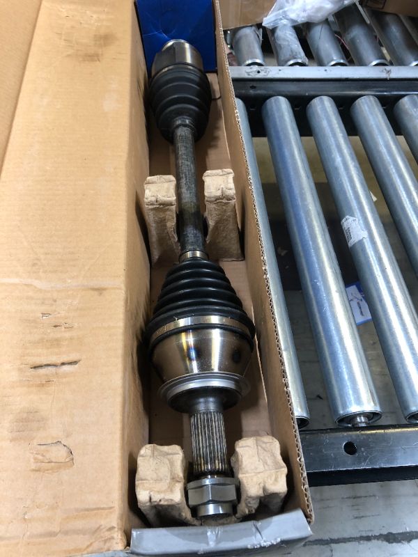 Photo 2 of GSP North America NCV36134 CV Axle Assembly
