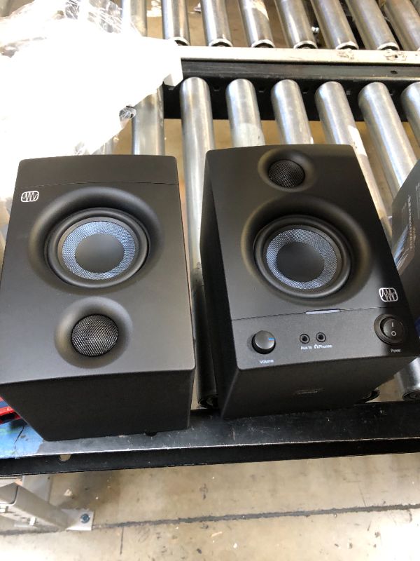 Photo 3 of PreSonus Eris 3.5 Gen 2 — 3.5-inch Powered Desktop Speakers for Multimedia, Gaming, Studio-Quality Music Production, 50W Power 3.5" Studio Monitors (Pair) 2nd Generation