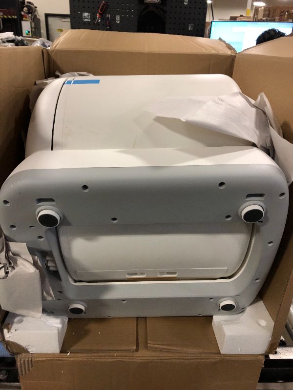 Photo 1 of MeoWant Self-Cleaning Cat Litter Box, Integrated Safety Protection Automatic Cat Litter Box for Multi Cats, Extra Large/Odor Isolation/APP Control Cat Litter Box with Odor Eliminator & Mat & Liner-New
