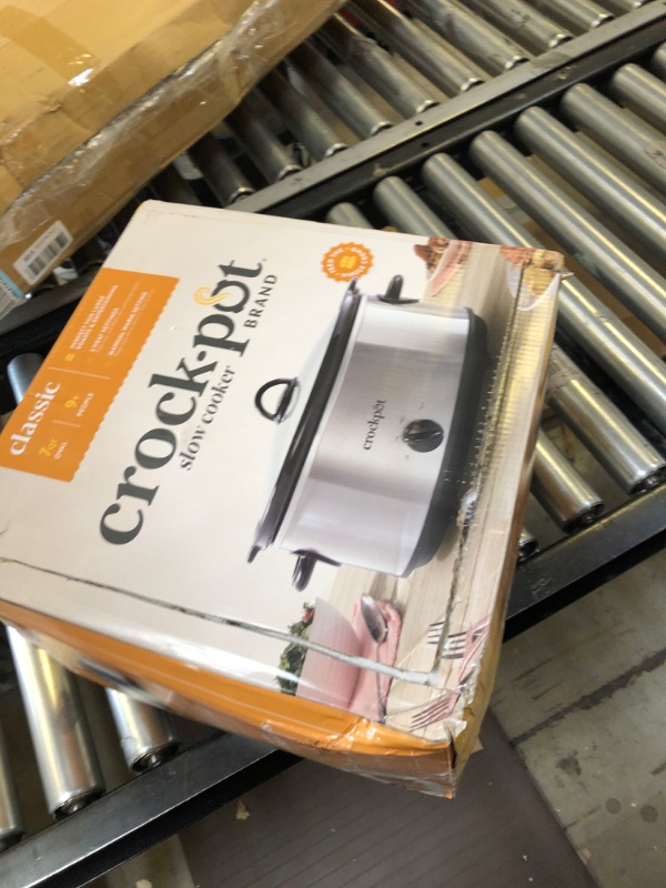 Photo 2 of Crock-Pot 7qt Manual Slow Cooker - Silver SCV700-SS