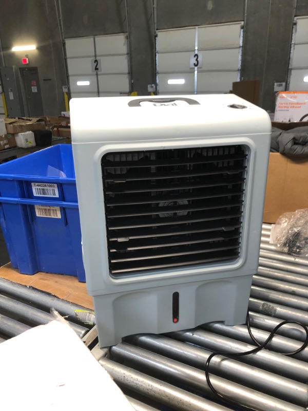 Photo 7 of ***HEAVILY USED AND DIRTY - LIKELY MISSING PARTS - UNABLE TO VERIFY FUNCTIONALITY***
Dial 3-Speed Portable Evaporative Cooler - Up to 500 sqft, 1300 CFM - PEC-A-1300-1M