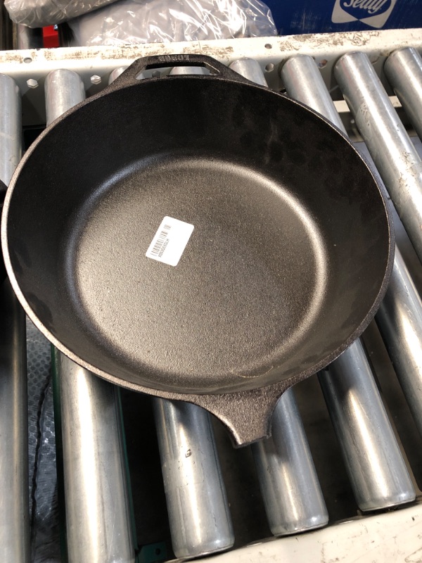 Photo 4 of **DAMAGED READ NOTES**Lodge 5 Quart Pre-Seasoned Cast Iron Deep Skillet - Signature Teardrop Handle & Assist Handle - Use in the Oven, on the Stove or Grill, or Over a Campfire - Black