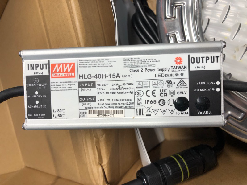 Photo 3 of ***USED - DAMAGED - CABLE CUT - SEE PICTURES***
HQUA PN01 120V AC LED Inground Pool Light, 10 Inch 35W 3000lm (300W Incandescent Equivalent), with 100 Feet Cord