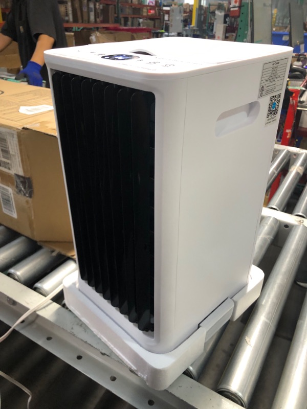 Photo 1 of ***USED - ICE PACKS MISSING - OTHER PARTS LIKELY MISSING AS WELL - POWERS ON - UNABLE TO TEST FURTHER***
3-IN-1 Windowless Swamp Cooler w/ 2.4 Gal Detachable Water Tank, 12H Timer & 20FT Remote Control, 24-INCH 