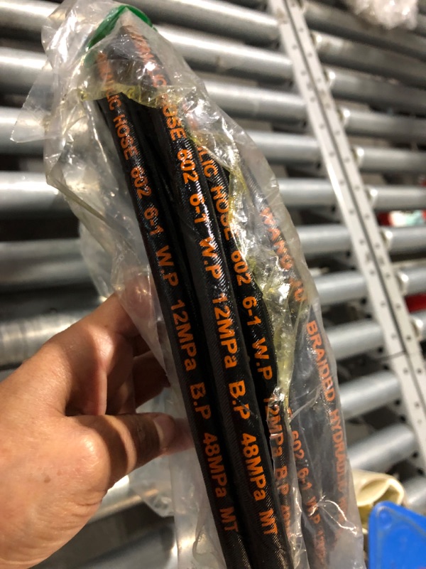 Photo 3 of WANG JU HYDRAULIC HOSE SIZE UNKNOW