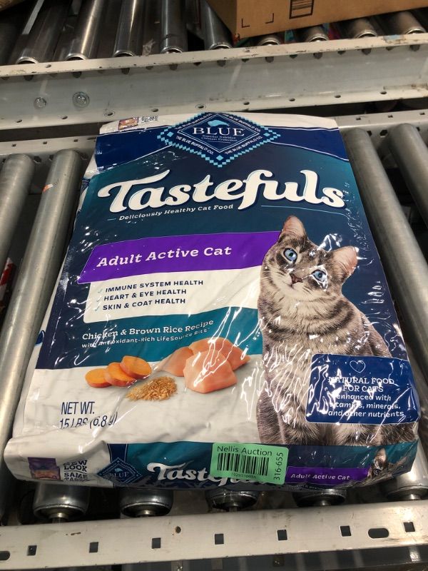 Photo 1 of ***EXPIRED 02-JUNE-2024 - SEE PICTURES*** 
Blue Buffalo Tastefuls Natural Dry Food for Active Adult Cats, Chicken and Brown Rice Recipe, 15-lb. Bag Chicken & Brown Rice 15 Pound (Pack of 1)