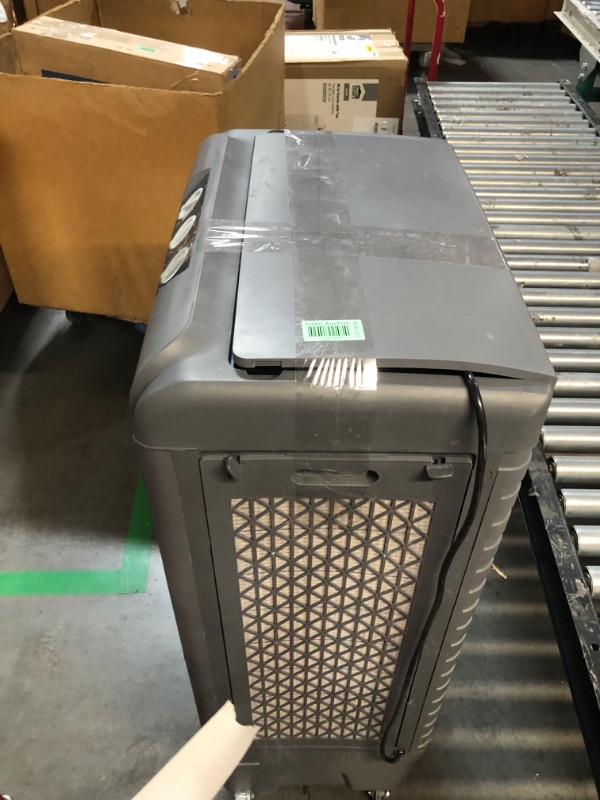 Photo 4 of [FOR PARTS/ READ NOTES]
Dial Manufacturing 5300-CFM 3-Speed Indoor/Outdoor Portable Evaporative Cooler for 1650-sq ft (Motor Included)
