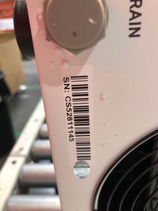 Photo 7 of ***USED - MAJOR DAMAGE - SEE PICTURES - UNABLE TO VERIFY FUNCTIONALITY - LIKELY MISSING PARTS***
Cloudray Industrial Water Chiller CW-5200DH 6L 0.81HP 3.43gpm Water Cooling System for 60W 70W 80W 90W 100W 120W 130W 150W,CO2 Laser Engraving & Cutting Machi