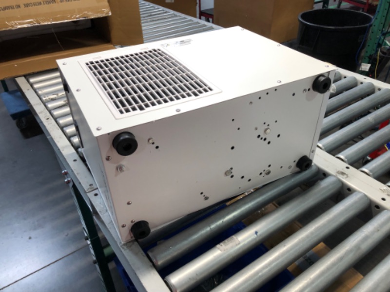 Photo 9 of **DENTED ON SIDE. SEE PHOTO***Cloudray Industrial Water Chiller CW-5200DH 6L 0.81HP 3.43gpm Water Cooling System for 60W 70W 80W 90W 100W 120W 130W 150W,CO2 Laser Engraving & Cutting Machines,Cools 5596 Btu/h(Upgraded 5200DG)
