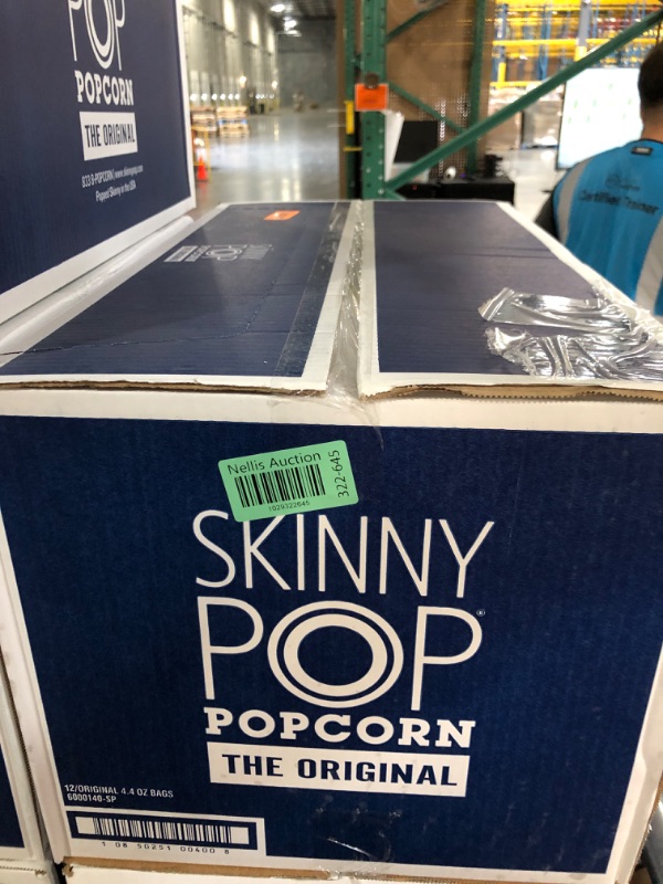 Photo 2 of ***(EXP:08/22/2024 )NONREFUNDABLE***SkinnyPop Popcorn, Gluten Free, Non-GMO, Healthy Snacks, Skinny Pop Dairy Free White Cheddar Popcorn, 4.4oz Grocery Size Snack Bags (12 Count) Cheddar-Cheese 4.4 Ounce (Pack of 12)