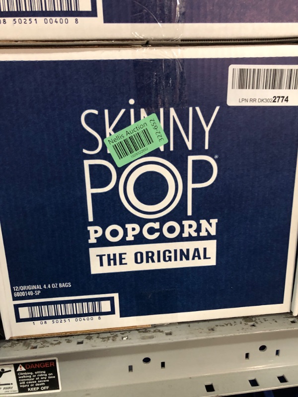 Photo 2 of ***(EXP:08/22/2024 )NONREFUNDABLE***SkinnyPop Popcorn, Gluten Free, Non-GMO, Healthy Snacks, Skinny Pop Dairy Free White Cheddar Popcorn, 4.4oz Grocery Size Snack Bags (12 Count) Cheddar-Cheese 4.4 Ounce (Pack of 12)